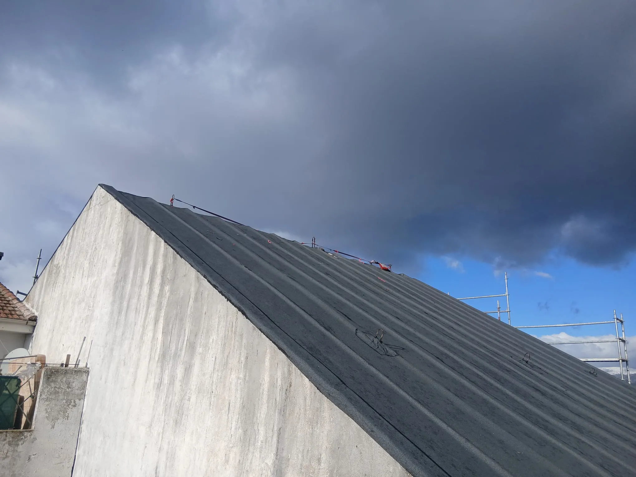 Impermeabilización de tejado en Madrid impermeabilización de tejados en Madrid